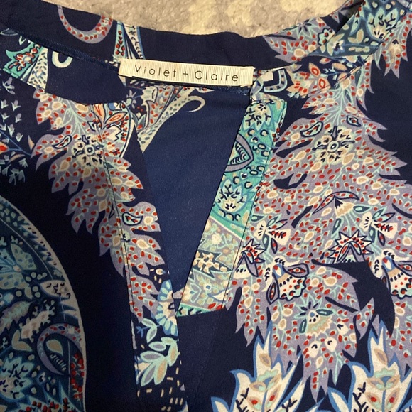 Women’s Violet & Claire Tunic Blouse Medium - Picture 3 of 5